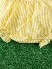 Bow Decor 2pcs Casual Summer Suit Sleeveless Ruffle Top and Ruffle Decorated Shorts